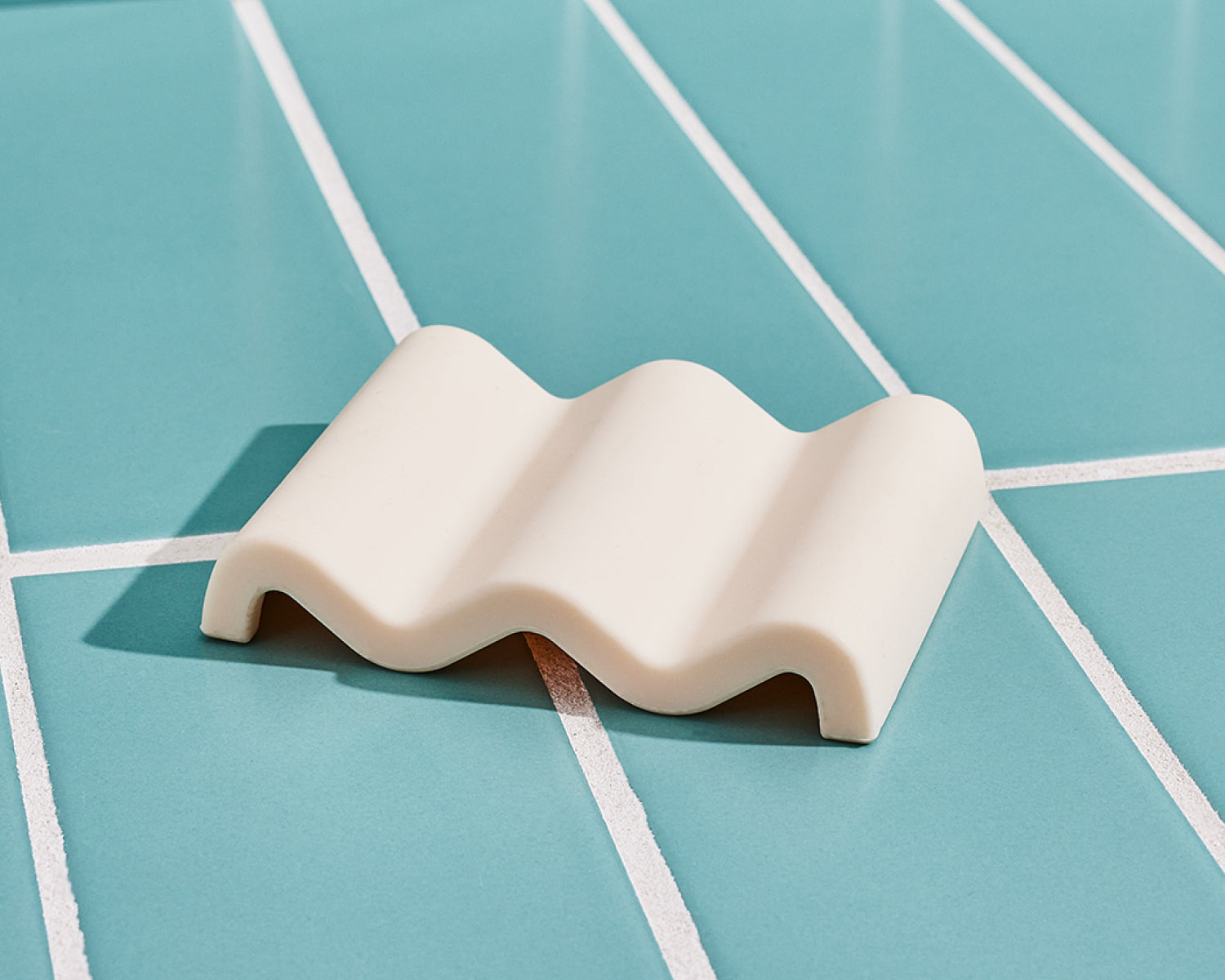 Wavy Dish (12 pack)